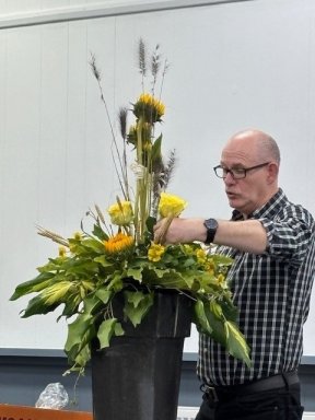 Picture: /imgresize/w288/files/clubs/cyncoed-floral-group/cyncoedal2.jpg