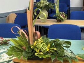 Picture: /imgresize/w288/files/clubs/cyncoed-floral-group/cyncoedgl4.jpg